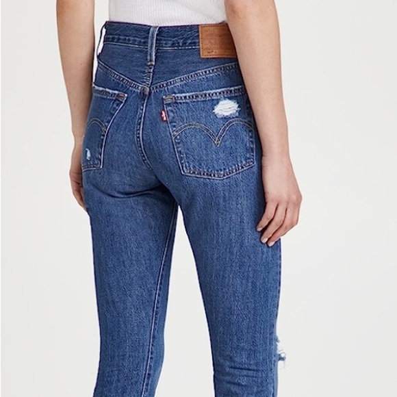 Levi’s Women’s 501 Skinny Sansome Winter Dark Wash Destruct Jeans Size 27 - Picture 4 of 16